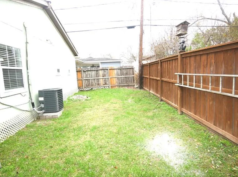 6735 Narcissus St #A — Photo 8