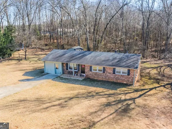 1020 Eaglewood Dr, Statham, GA 30666