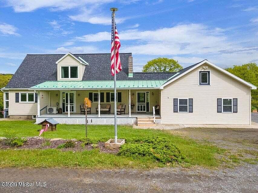 1st image of 440 Posson Hill Road