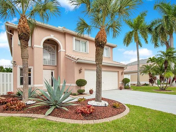 5th image of 20873 NW 14th Ct