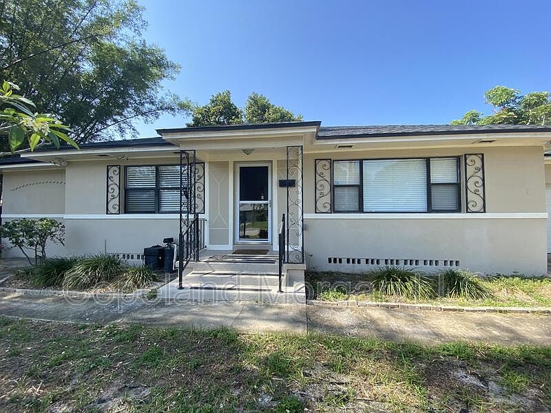 1st image of 1535 Grove St #1