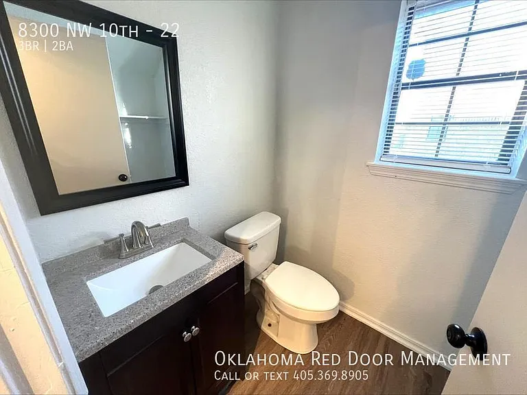 8300 NW 10th St #22 — Photo 8