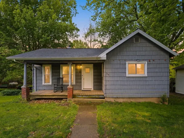 210 E North St, Larwill, IN 46764