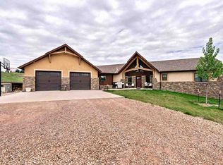 10226 Buena Vista Ln, Belle Fourche, SD 57717