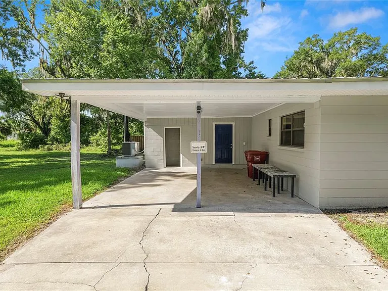 1112 N Pennsylvania Ave — Photo 8