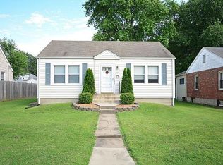 1108 Lindenwood Ave, Saint Charles, MO 63301