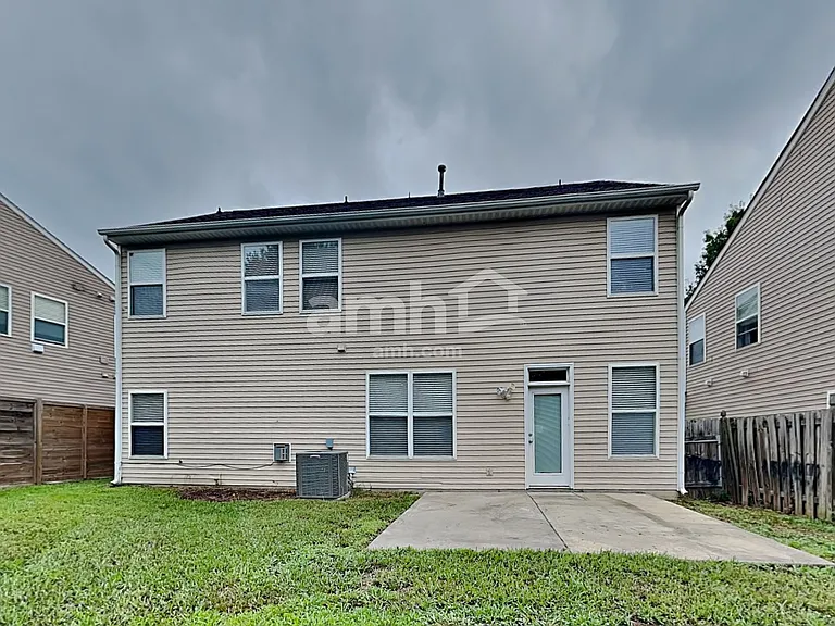 2021 Moss Creek Dr — Photo 16