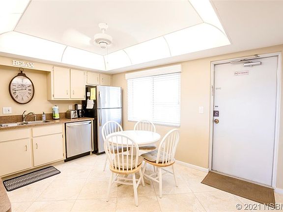 4th image of 3663 E Atlantic Ave #21C