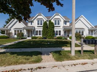 N28W6642 Alyce St UNIT 7, Cedarburg, WI 53012