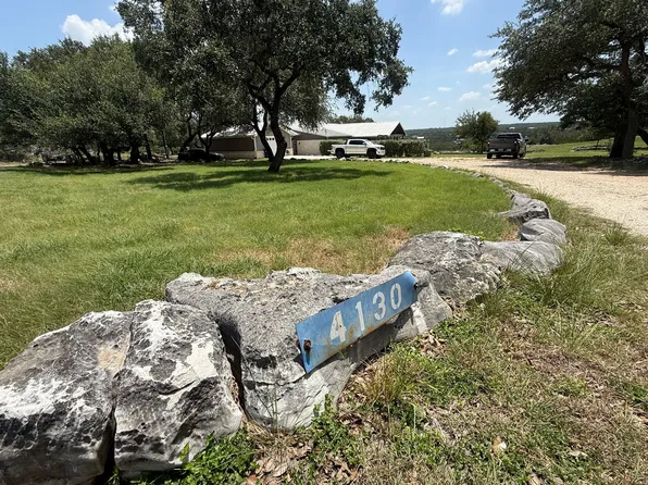 4130 Summit Dr, New Braunfels, TX 78132