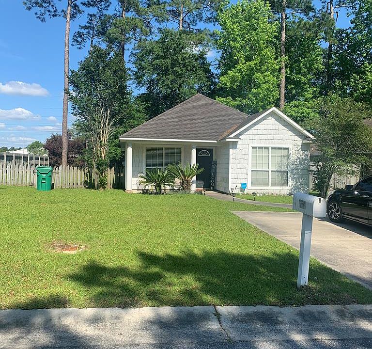 1st image of 3101 Vanelle Dr