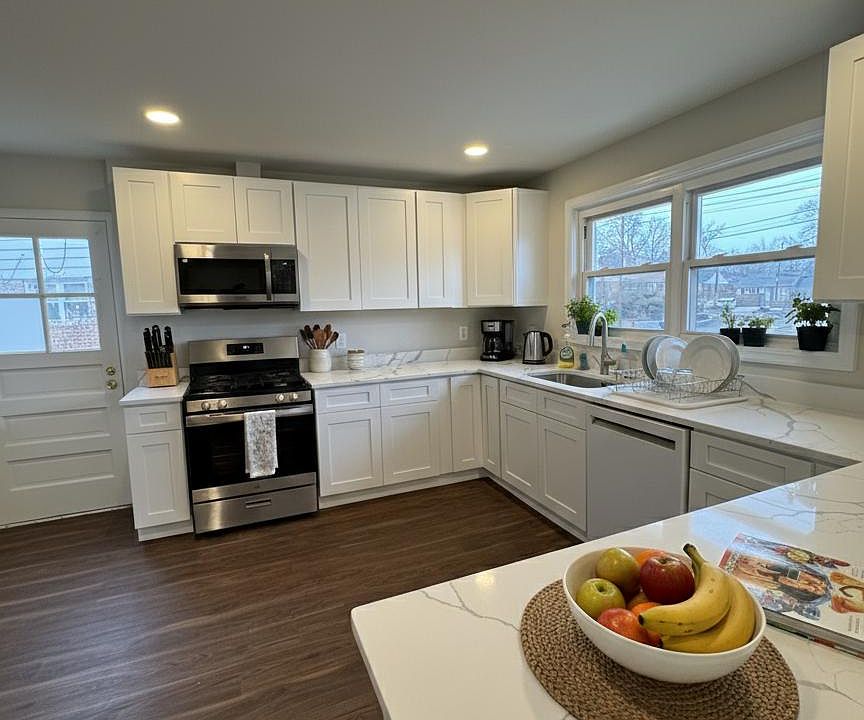 1st image of 121 Jasper Pl #A