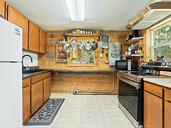 5th image of 5031 Murphy Dome Rd