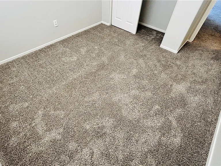 10660 Windrose Point Ave — Photo 17