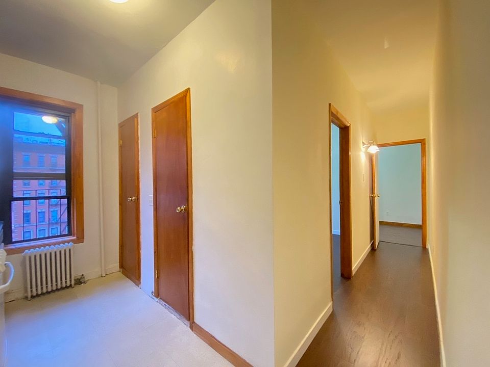 1st image of 195 Madison St #13F