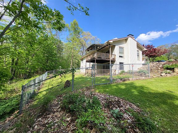 4th image of 1294 Carmont Dr