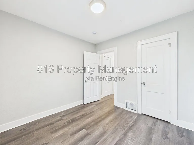 3310 Tracy Ave — Photo 20