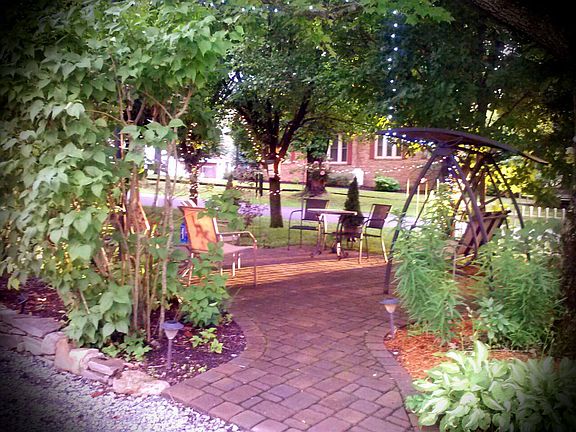 4th image of 203 E Laurel Ave
