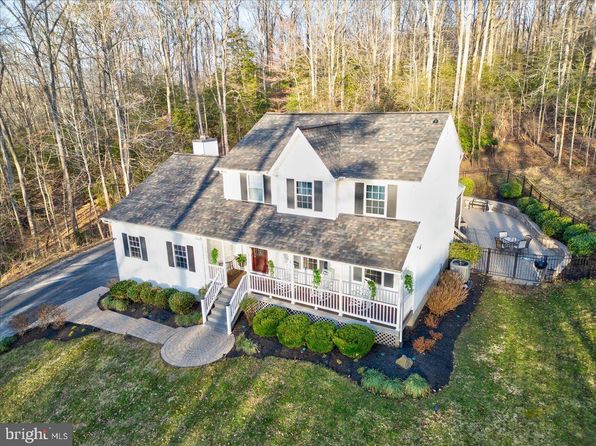 17750 Maxwell Hall Pl, Hughesville, MD 20637