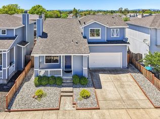 2323 Malachite Way, Santa Rosa, CA 95404