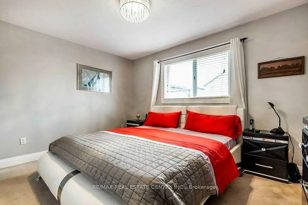2 bed, $1,600 — Photo 2