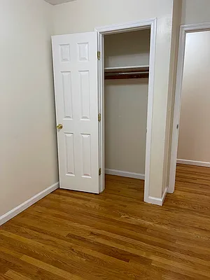 Rented by Peace of Mind Realty | media 28