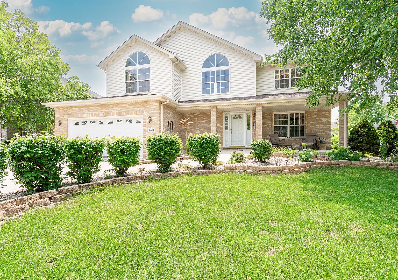 16541 W Split Rail Dr, Lockport, IL 60441 | Zillow