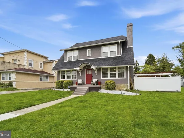 659 Aronimink Pl, Drexel Hill, PA 19026