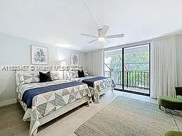 350 Grapetree Dr #405 — Photo 29