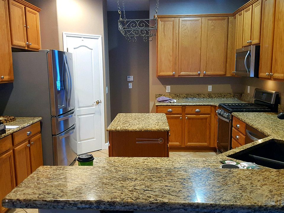 1st image of 5773 Oak Lake Trl