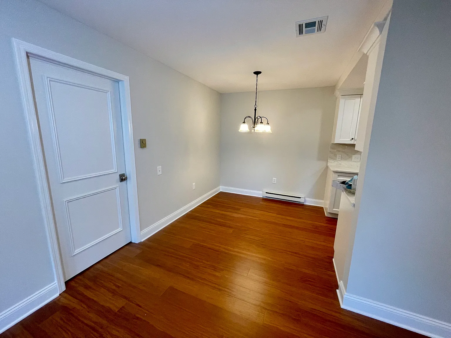 293B Sharon Way, Monroe Township — Photo 2