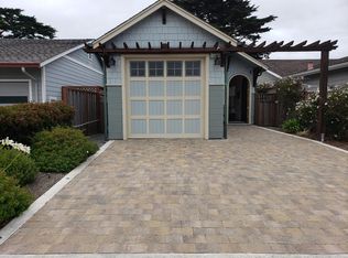 220 Myrtle St, Half Moon Bay, CA 94019