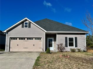 121 Pinto Ln, Fairmount, GA 30139