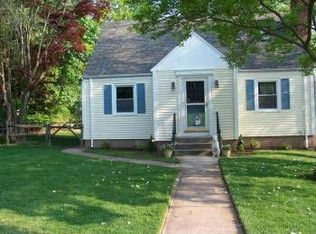 63 Sleeping Giant Dr, Hamden, CT 06518