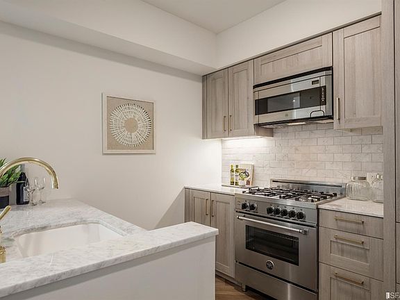 5th image of 401 Harrison St APT 6A