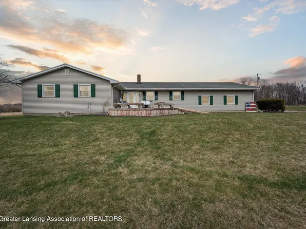 1810 W Jason Rd, Dewitt, MI 48820