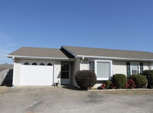 2006 Henderson Dr, Opelika, AL 36801