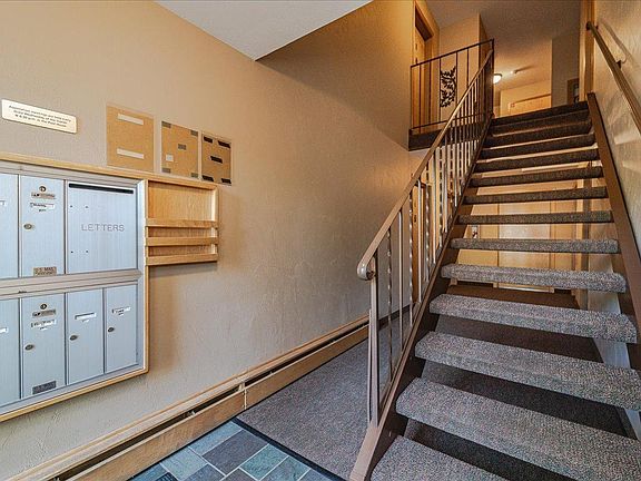 4th image of 4524 Cedar Lake Rd S APT 3