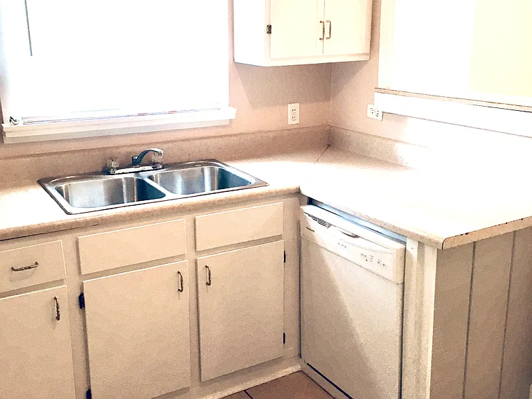 2755 Ralston Rd — Photo 4