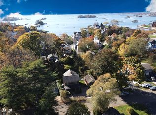 25 Wallace Rd, Branford, CT 06405