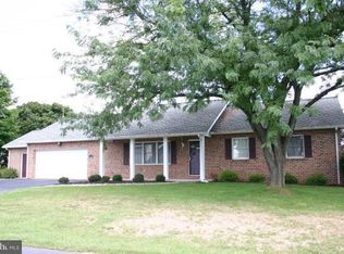 328 Mill Rd, Chambersburg, PA 17201