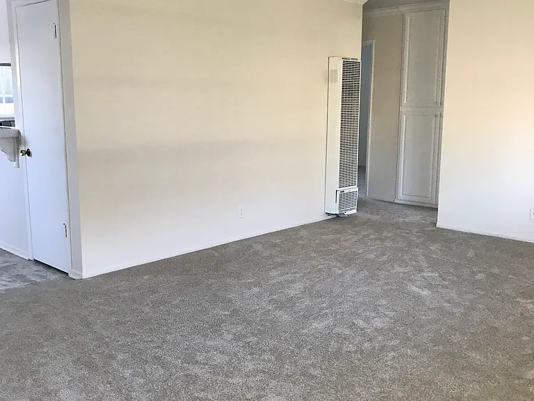 2364 Norse Ave #C — Photo 10