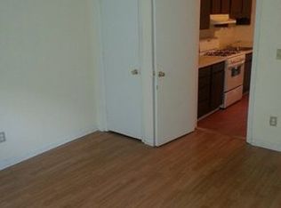 3161 Spring Valley Dr APT 12, Gastonia, NC 28052