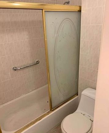 5th image of 135-33 Cheney St Floor 1