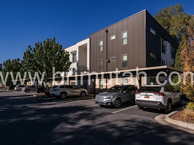 3225 S 900 E — Photo 26