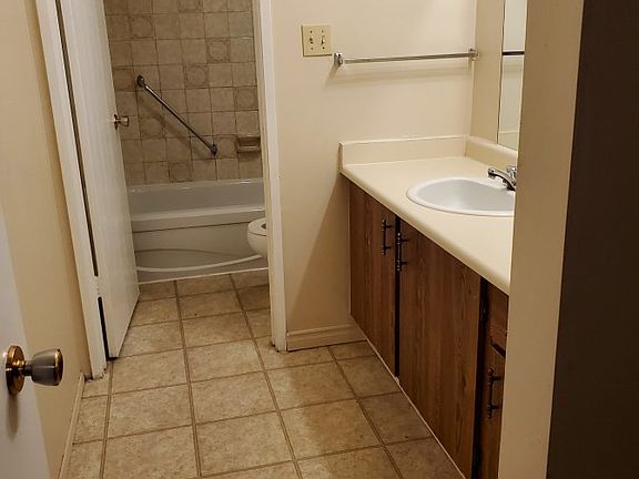 4th image of 9208 106th Ave NW #Gc109
