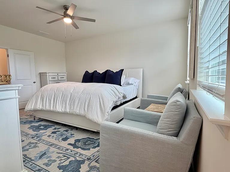 855 Parc Townes Dr — Photo 35
