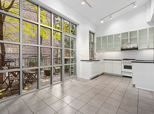 244 E 5th St FLOOR 1, New York, NY 10003