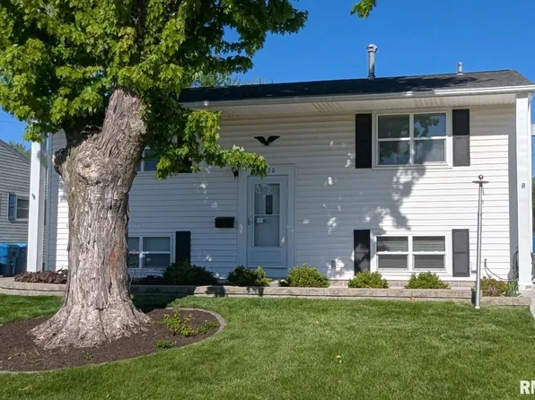 3420 3rd St #A, East Moline, IL 61244