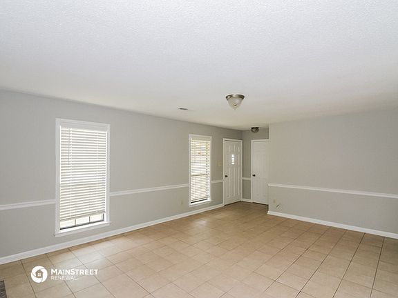 5th image of 4558 Pine Top Cir